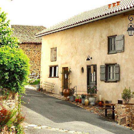 Charmant hébergement dans village pittoresque Saint-Jean-Saint-Maurice-sur-Loire Extérieur photo